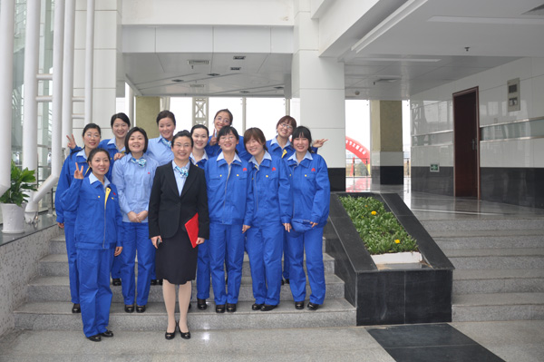 祝賀聚隆集團女職工代表參加南京市紀(jì)念“三八”國際勞動婦女節(jié)主題活動演出圓滿成功